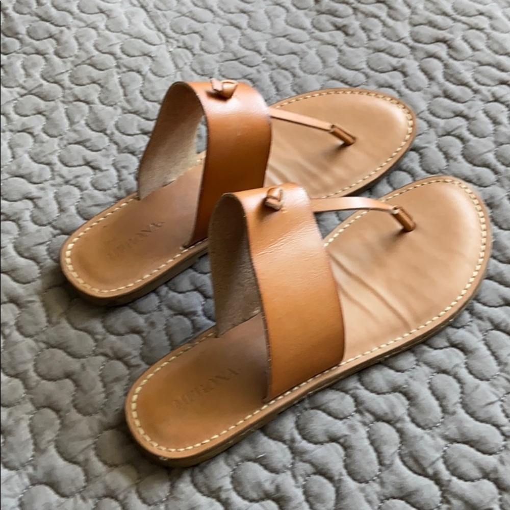 Sandles